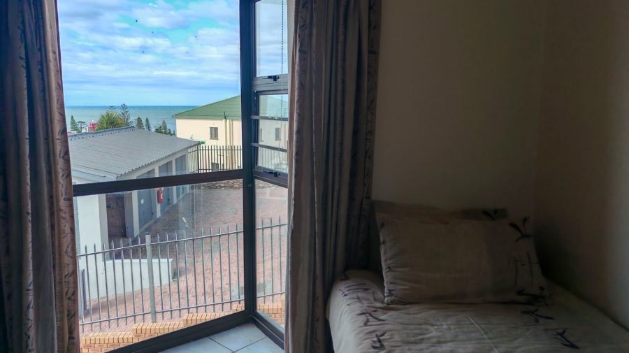 3 Bedroom Property for Sale in Mossel Bay Central Western Cape